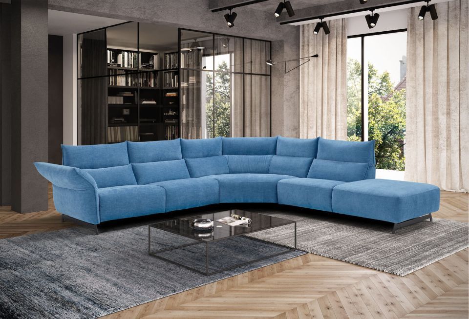 divano blu angolare grande