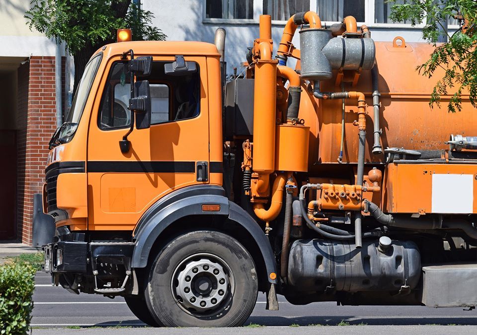 macchinario per lo spurgo delle fognature