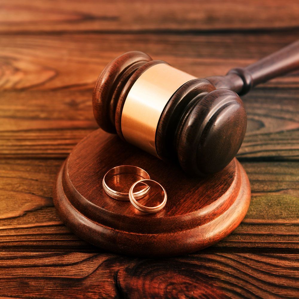 Ring and Gavel — Thomasville, GA — Andrew W. Pope Law