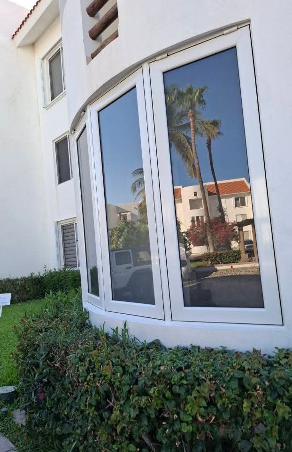 Fabricación de puertas y ventanas 