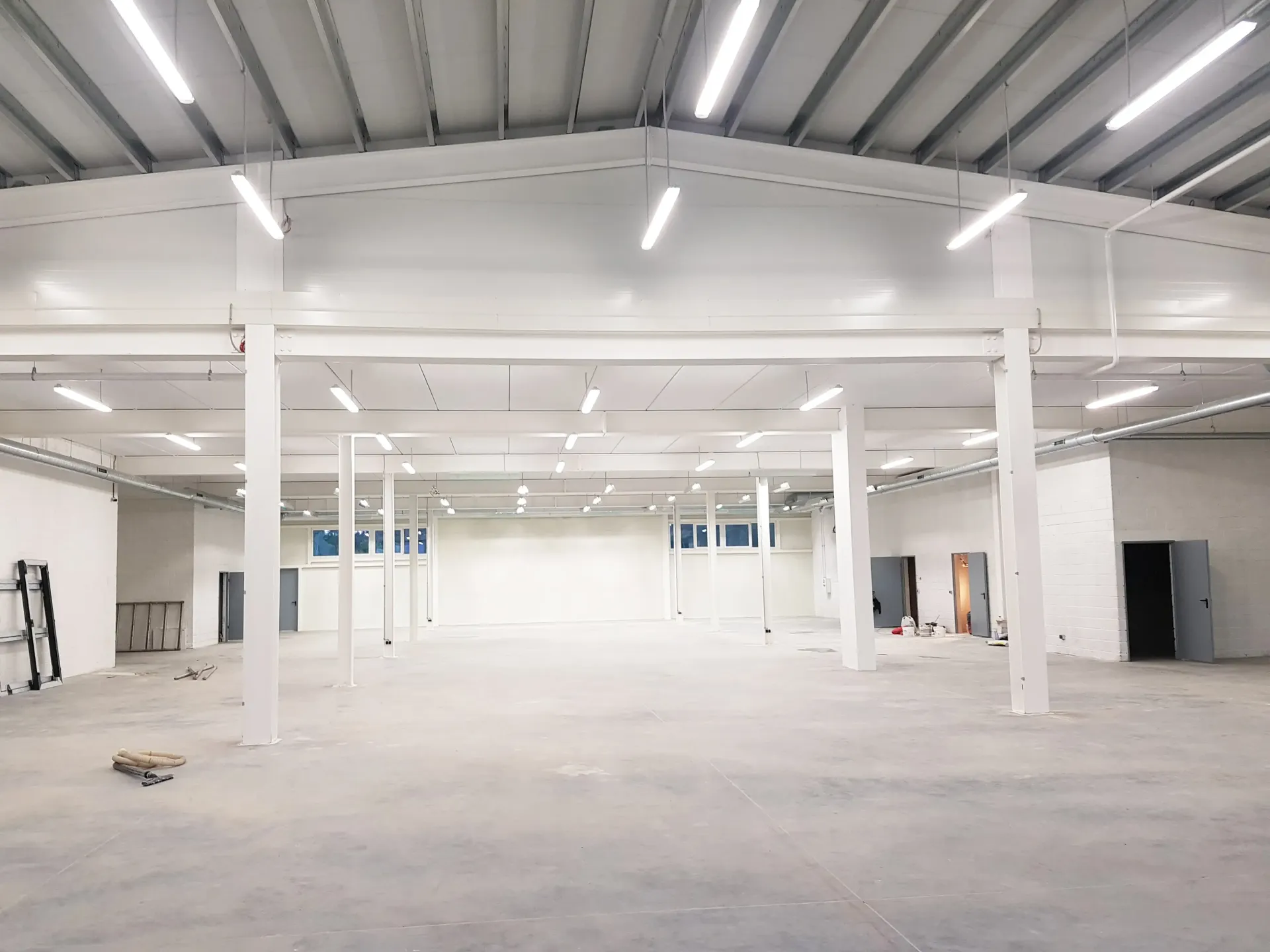 Šiltinti angarai - SteelCombi