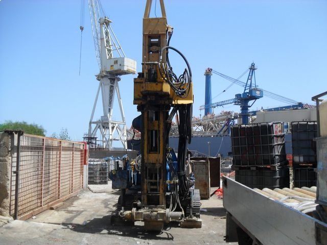 Macchinari di ultima generazione per indagini geognostiche