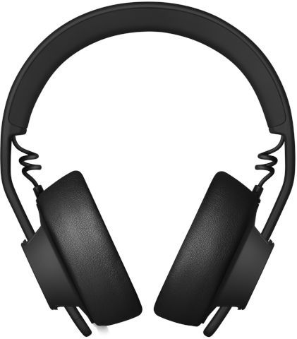 זוג אוזניות שחורות על רקע לבן.