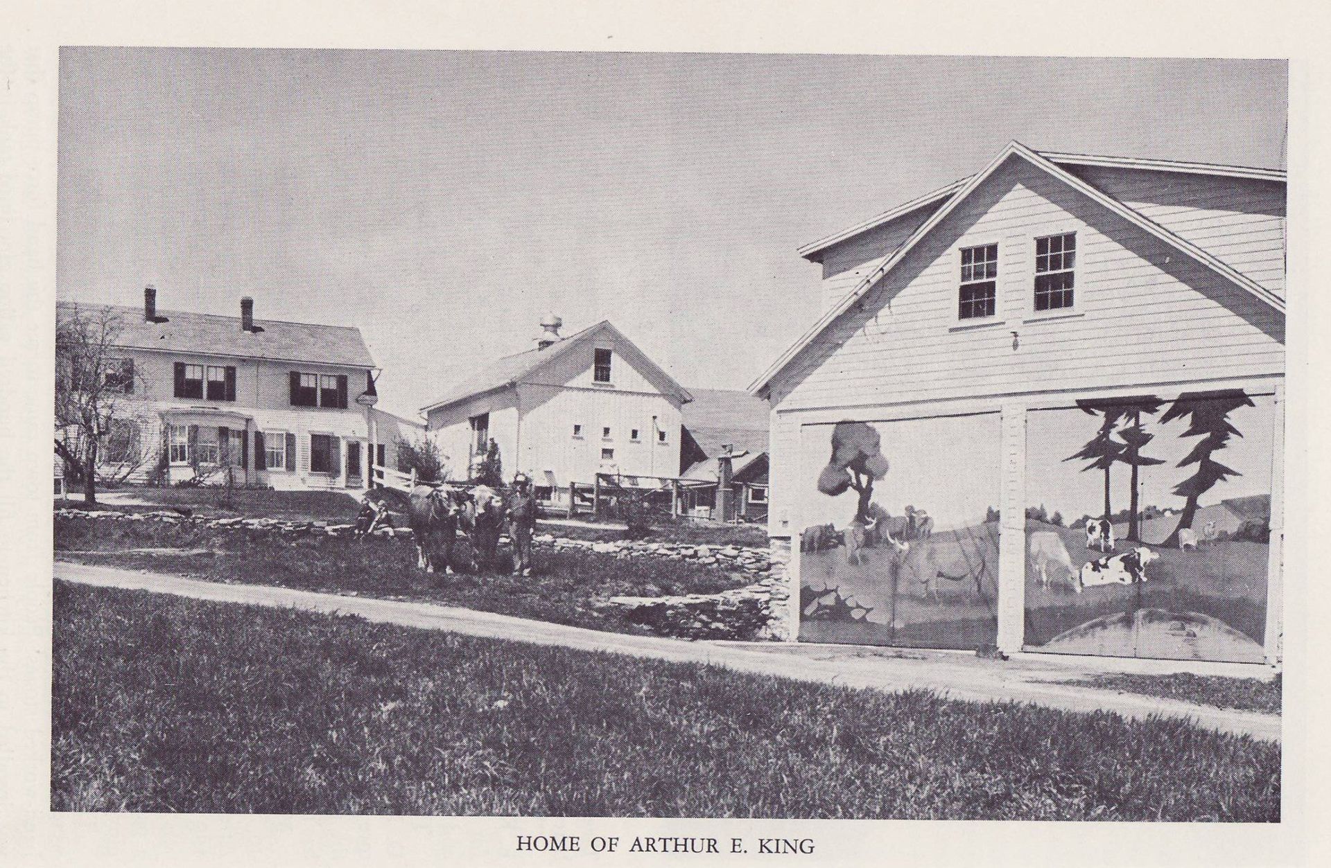 A black and white photo of the hall of archives