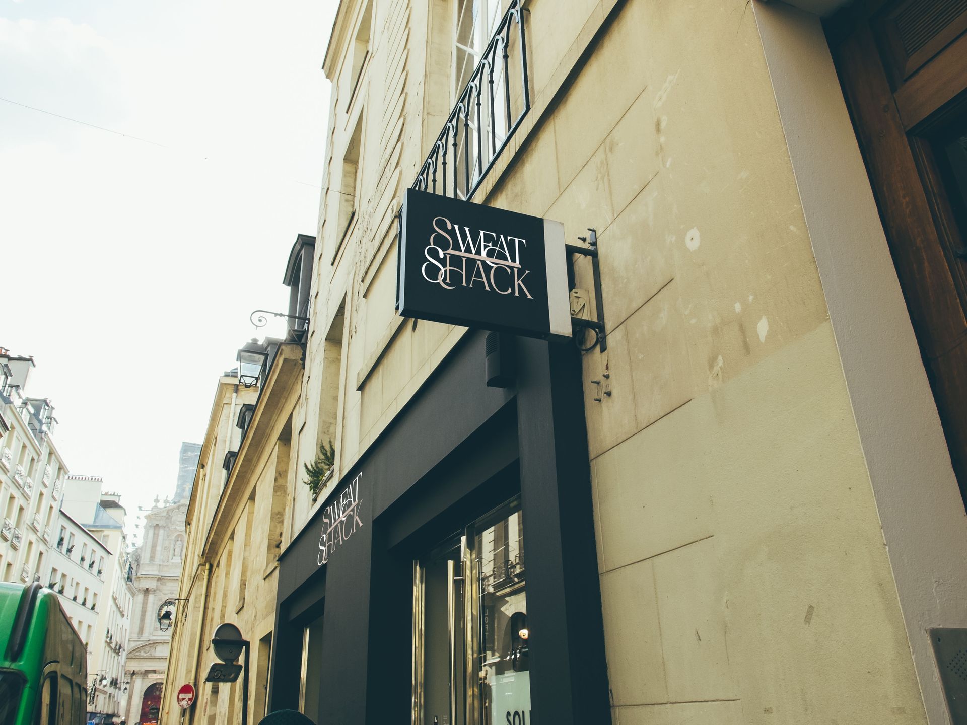 A store front with a sign that says sweet shock