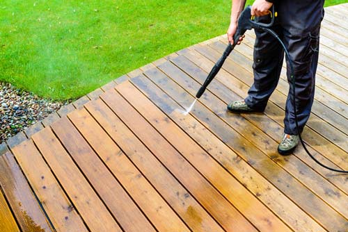 Cleaning a Cedar Deck
