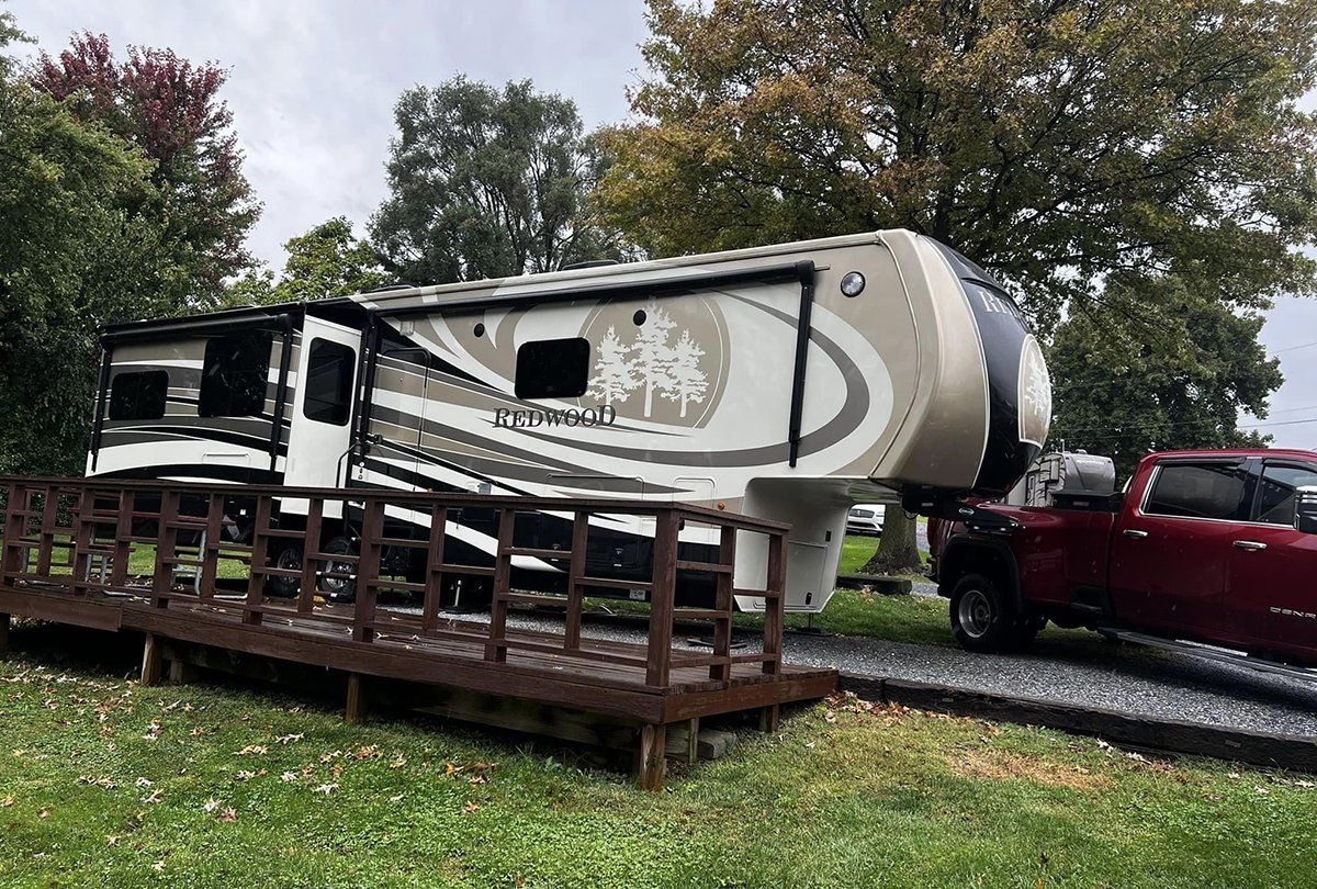 Large Campers Set in A Nice Shaded Spot.