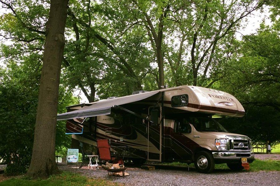 Another example of all the comfort you need to enjoy your camping experience.