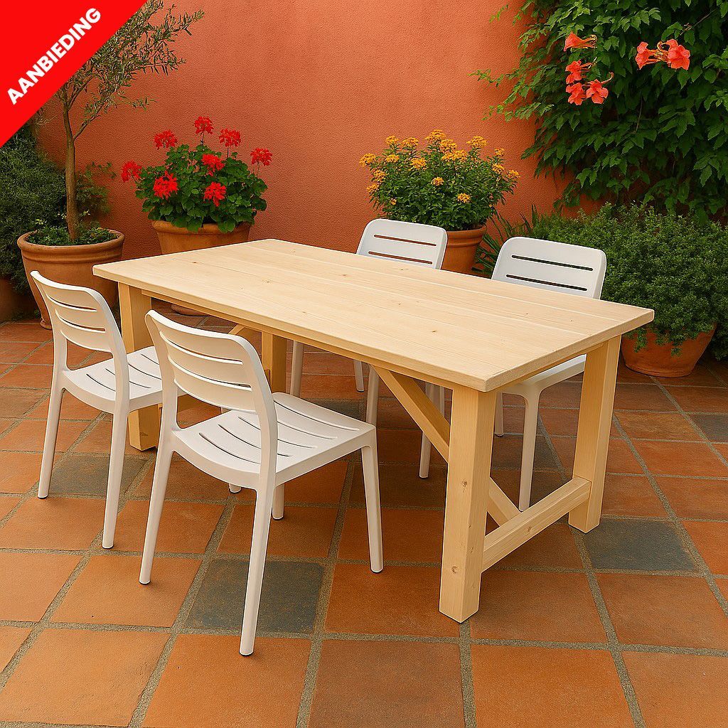 Steigerhouten tuintafel, geschikt voor tuin of terras, met stevige schoren.