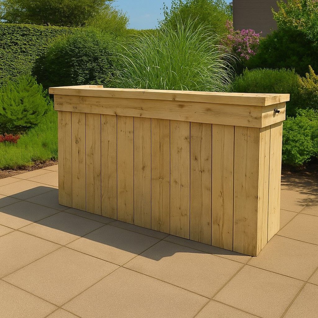 Buitenbar in blanke lak