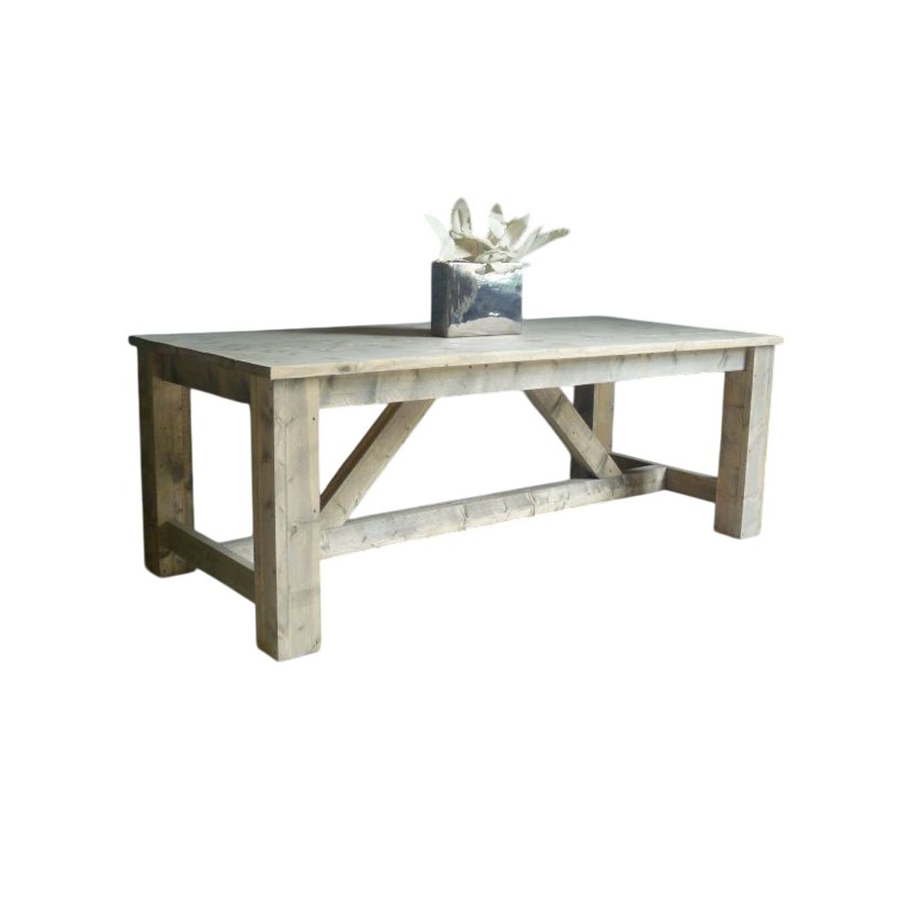 Steigerhouten eettafel van 250x100 cm, royaal en robuust, ideaal voor 6 tot 8 personen in tuin of eetkamer