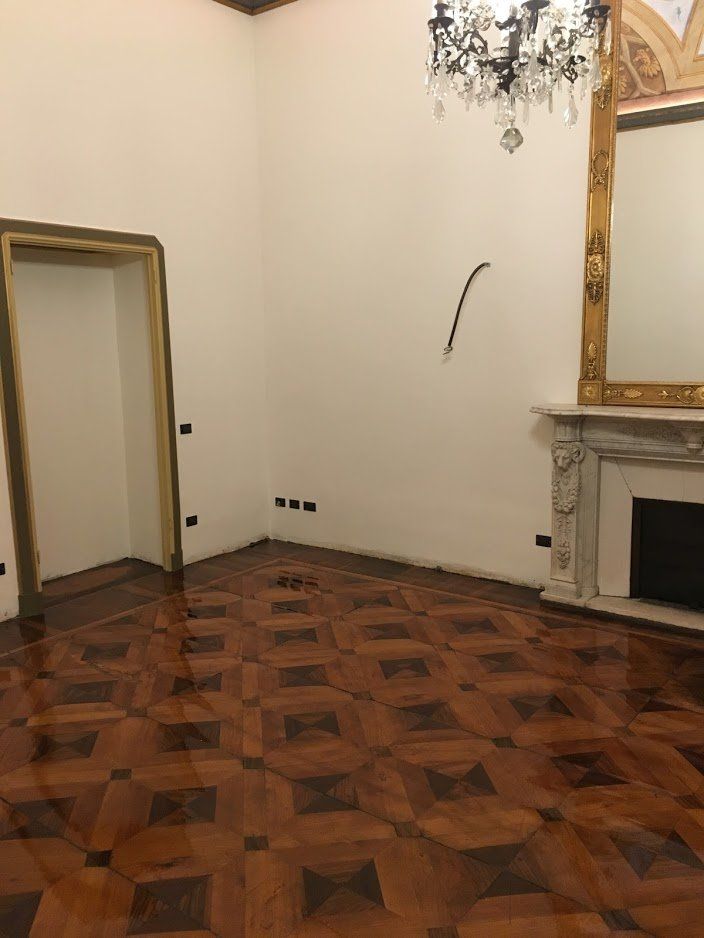 restauro della ditta di pavimento d'epoca