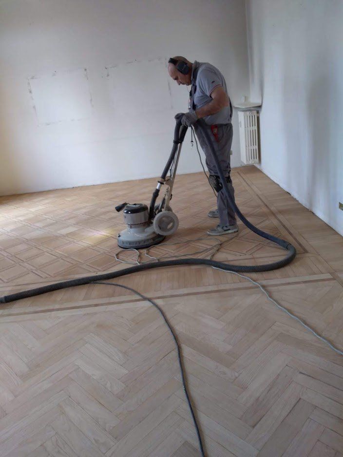restauro pavimento in rovere