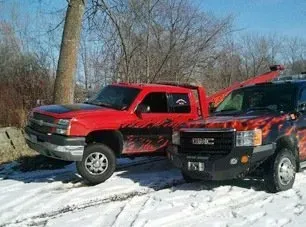 Emergency towing services in progress in Oak Creek, WI