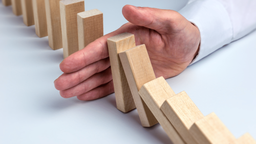 4 Steps to combat siloed thinking in the workplace