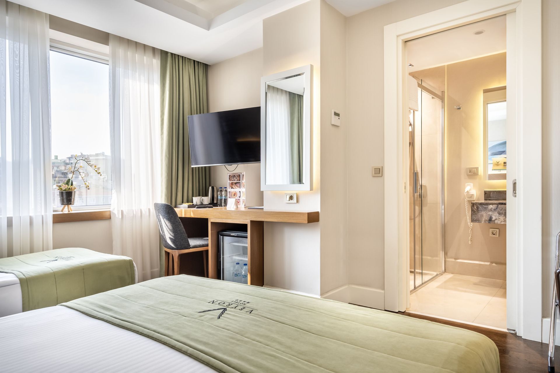 Veyron Hotels & Spa, Triple Room