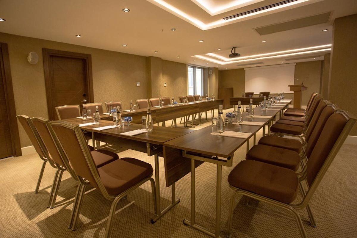Veyron Hotel Spa İstanbul Toplantı