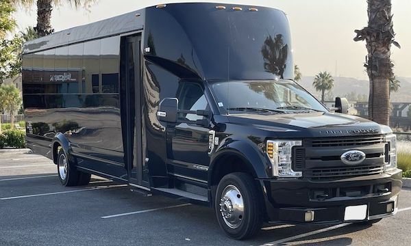 Party Bus Wine Tours in Temecula