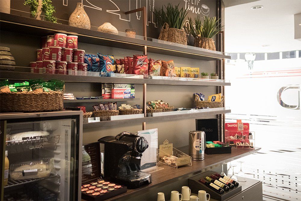 Loja de Conveniência - Deville Curitiba Batel