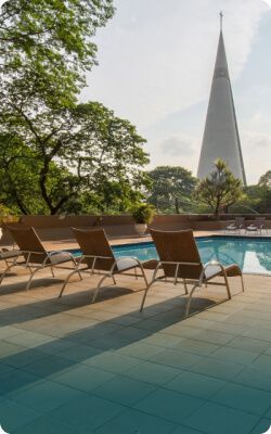 Hotel Deville Maringá