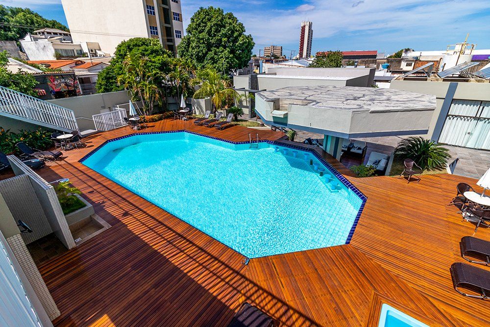 Piscina  - Deville Prime Cuiabá
