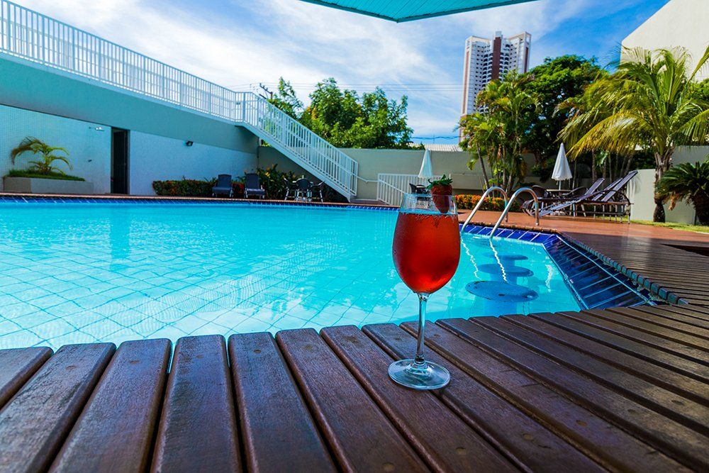 Piscina  - Deville Prime Cuiabá