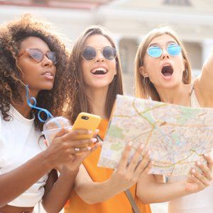 Guia de Destinos - Hotéis Deville