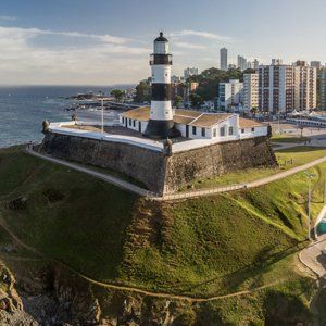 Turismo - Hotéis Deville