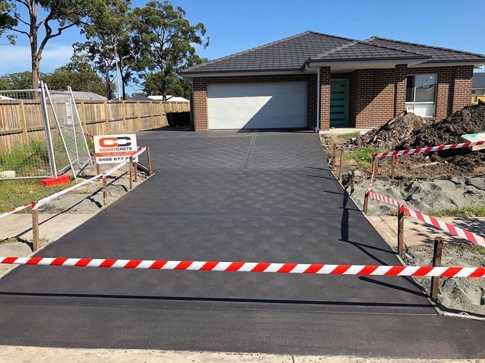 Long Driveway — Medowie, NSW — Coastcrete