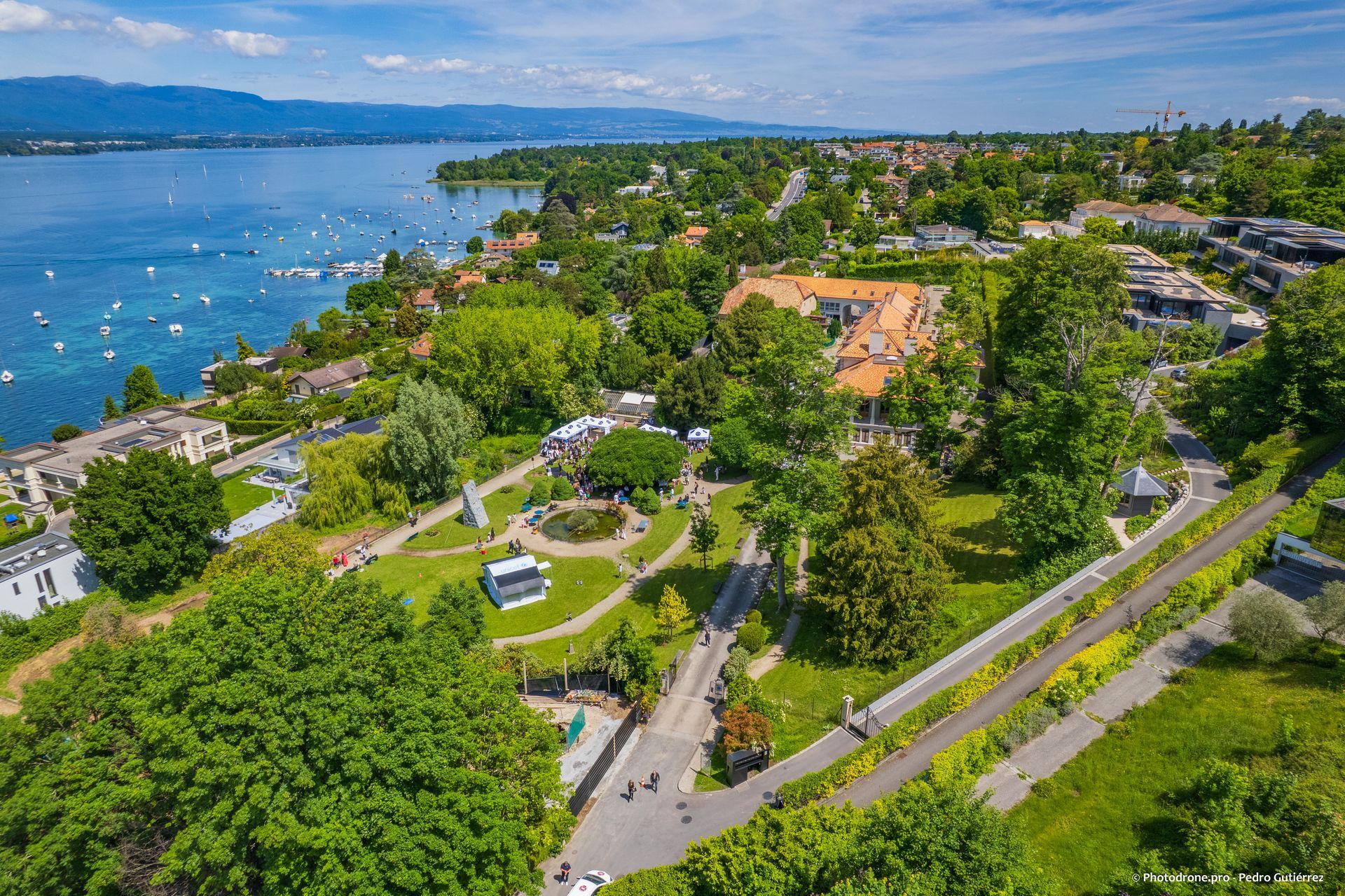 Notre Dame du lac jardin