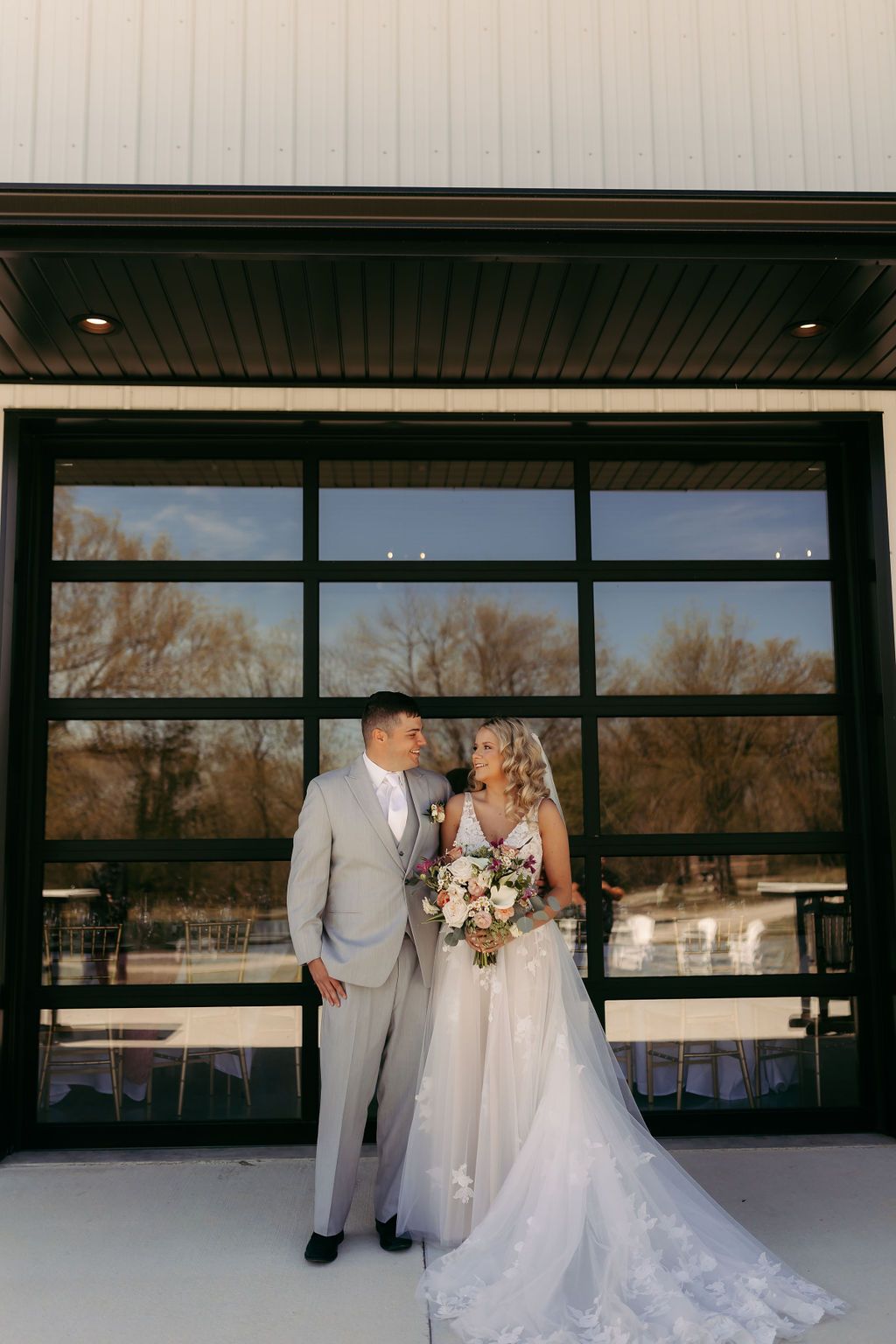 Let the Champagne Barn Be Your Guide to Planning Weddings, Parties, or Special Occasions in Mid-Mo