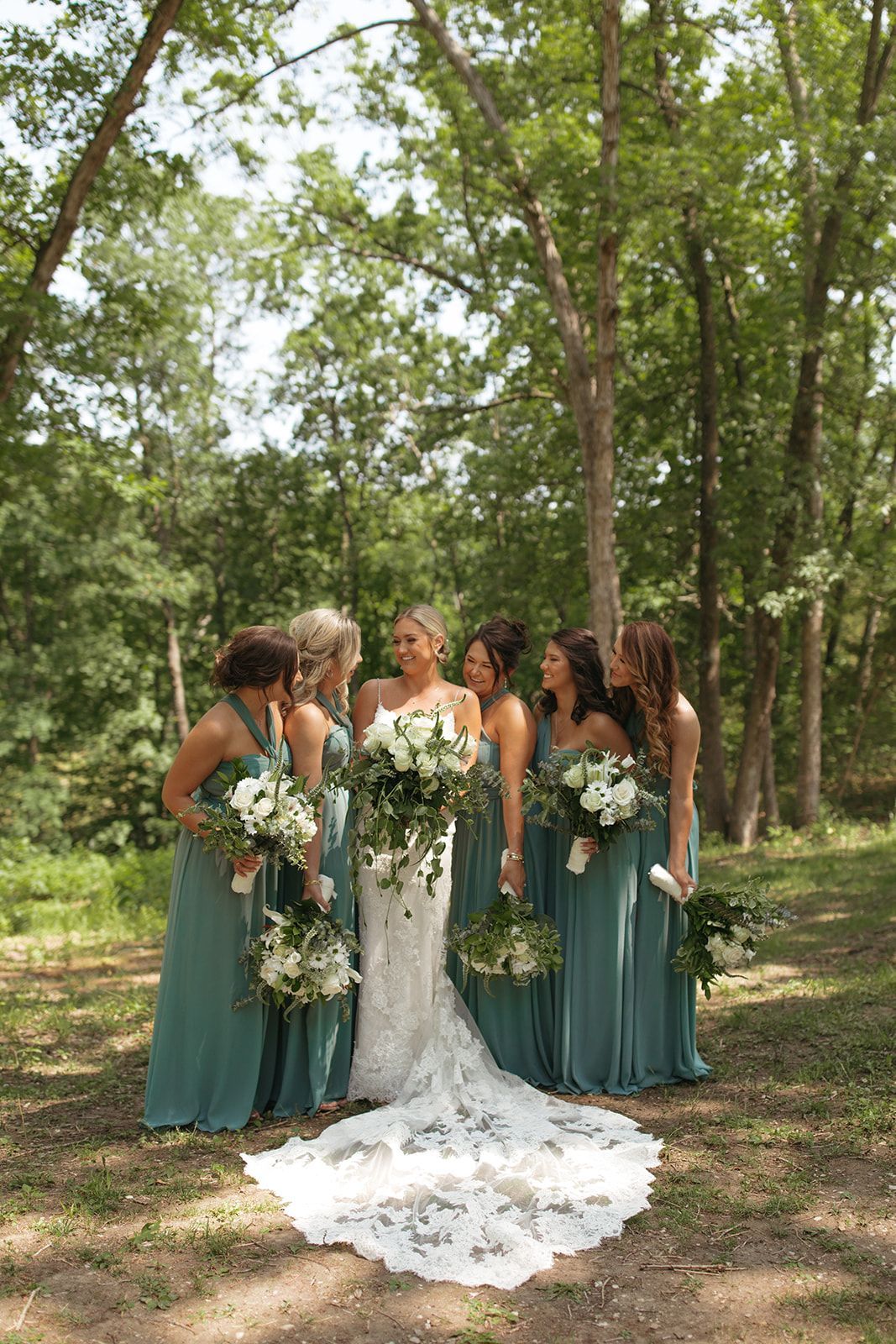 The Champagne Barn Has the Perfect Setting for Outdoor Wedding Photos in Harrisburg, MO.