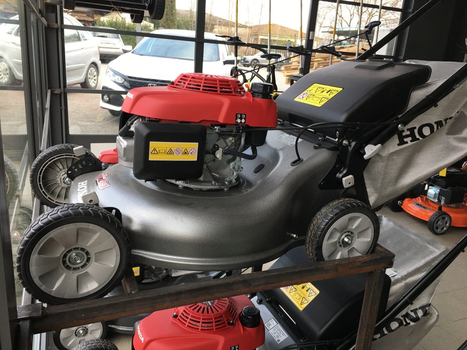 macchinario-rosso-18