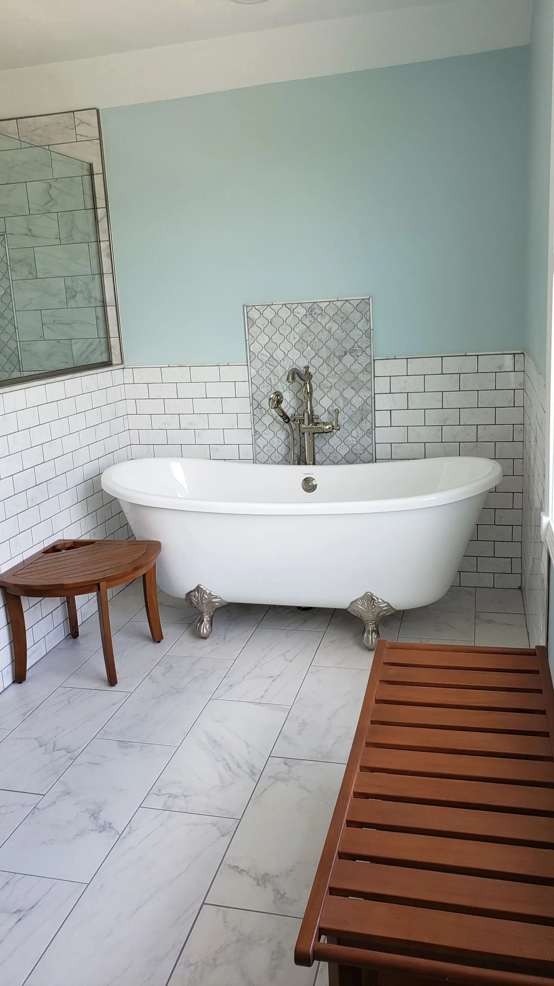 New Bathtub — North Brookfield, MA — Christian Carpenters