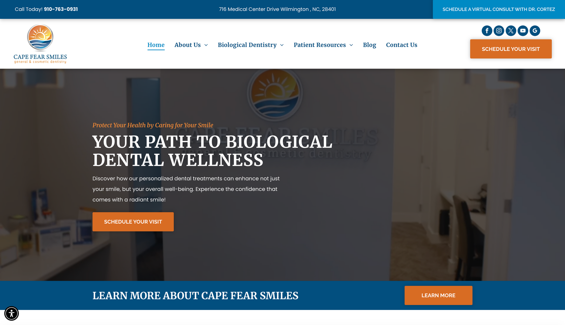 A website for tuscaloosa family dentistry shows a picture of a smiling face.