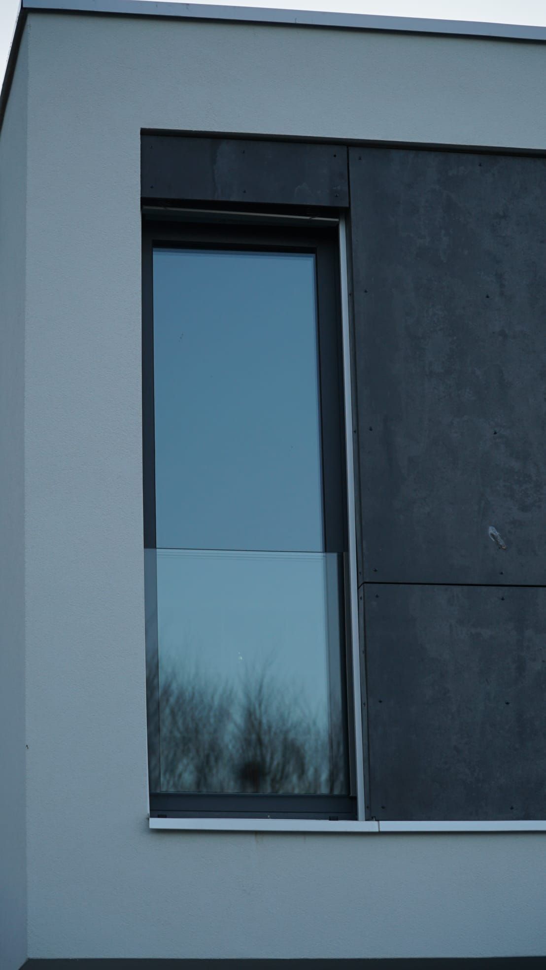 Encadrement de fenêtre métallique