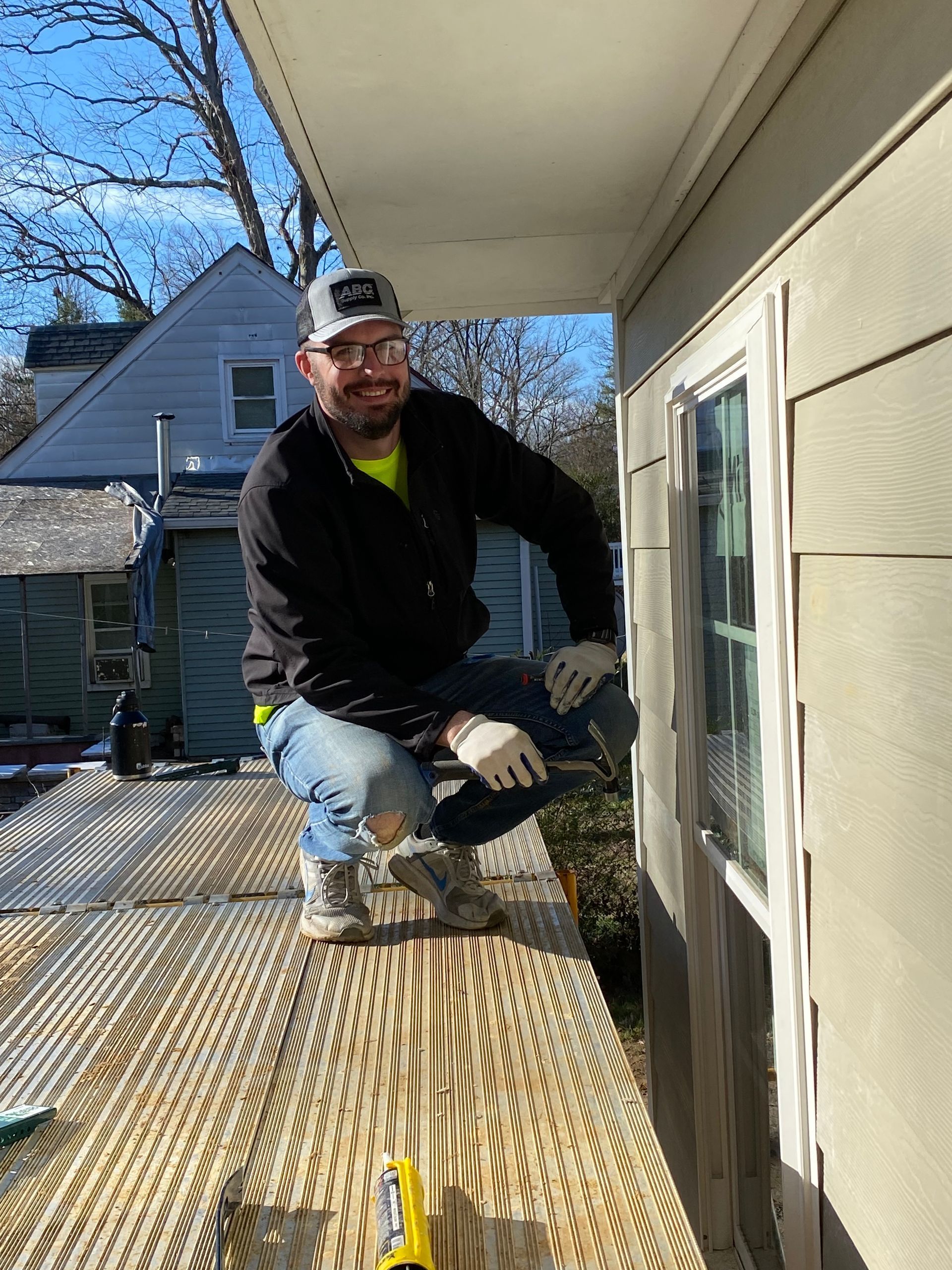 Image of RETEX's John Gordon volunteering for Richmond Habitat for Humanity.