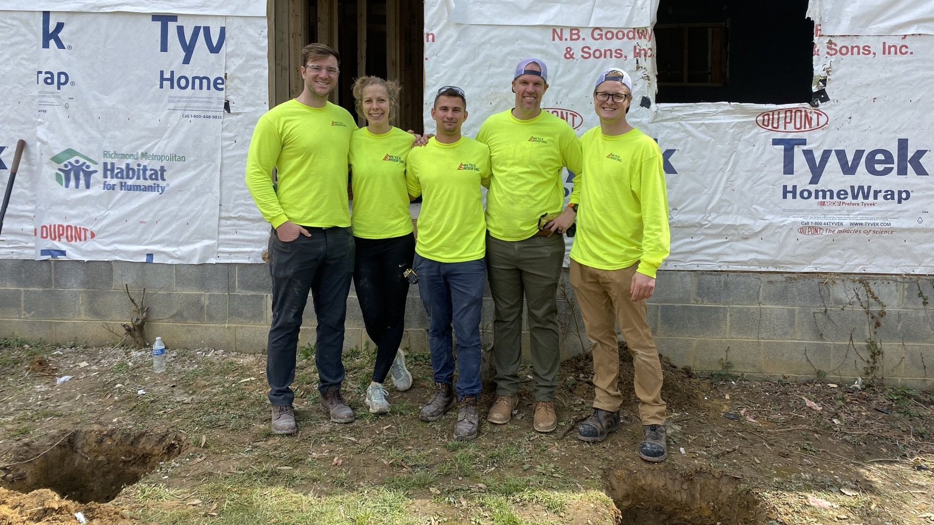 Image of RETEX's Josh & Katelyn Lewis, Caleb Kammerling, Mark Erickson, and Caleb Hennon at Richmond Habitat for Humanity.