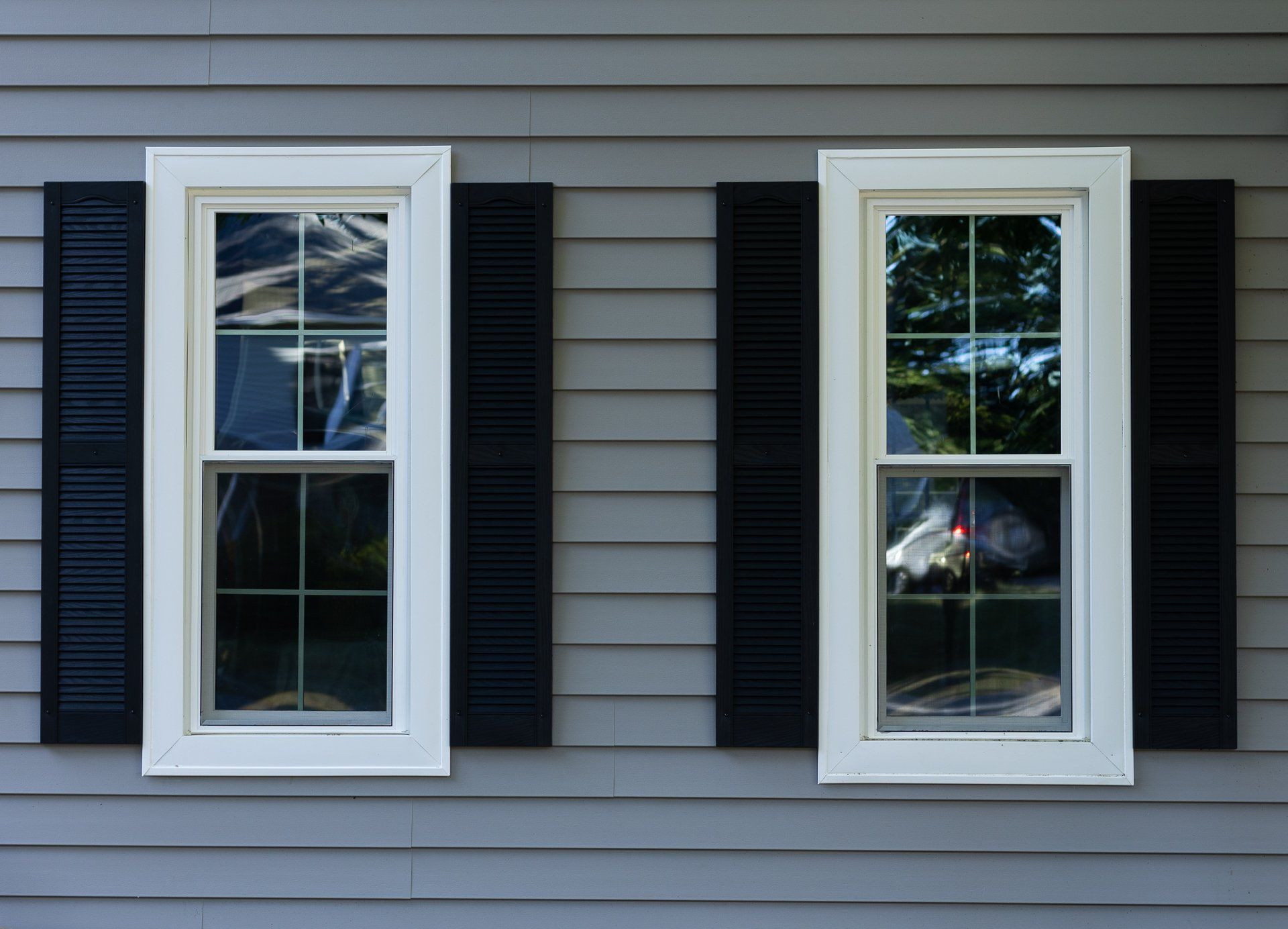 After photo of RETEX insulated vinyl siding and window replacement in North Chesterfield VA 23235.