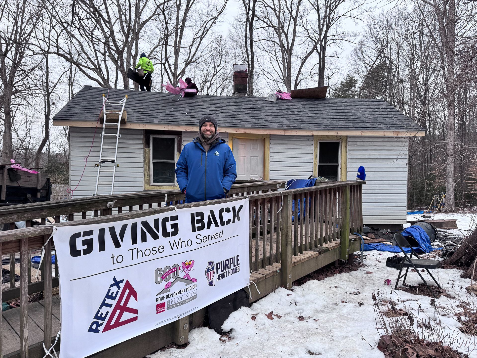 Image of the RETEX team volunteering with Richmond Habitat for Humanity in April 2023.