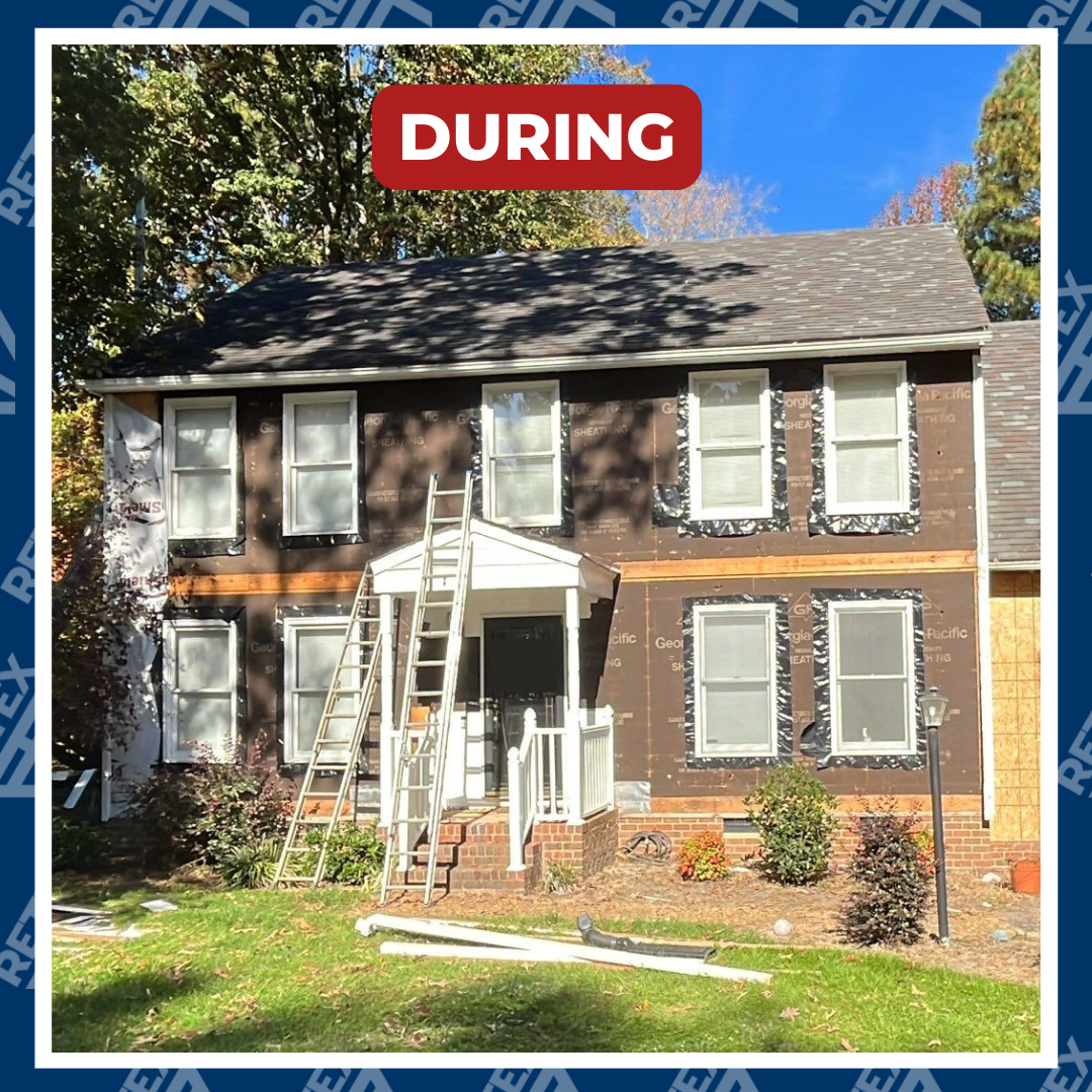 An infographic showing a during-vinyl siding installation image of a Midlothian home.