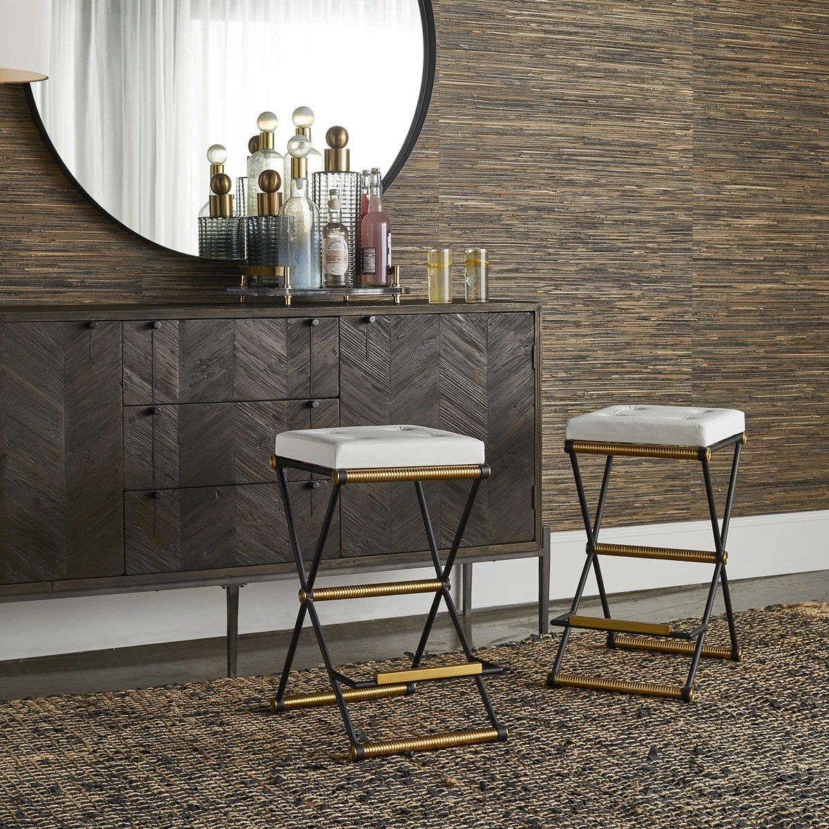Retro barstools with gold detailing would fit perfectly in any granny chic lounge, bar, or kitchen