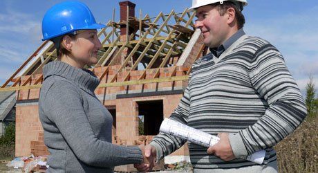 two people discussing about the house