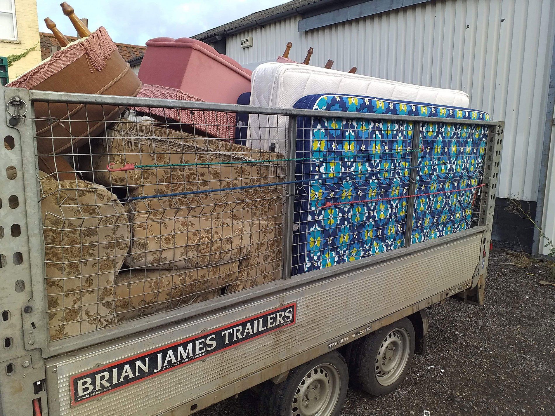 Full house clearance using the JSCR Trailer