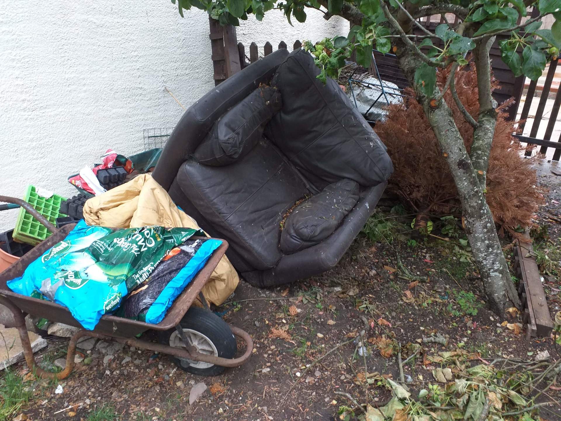 House and sofa clearance in Norfolk