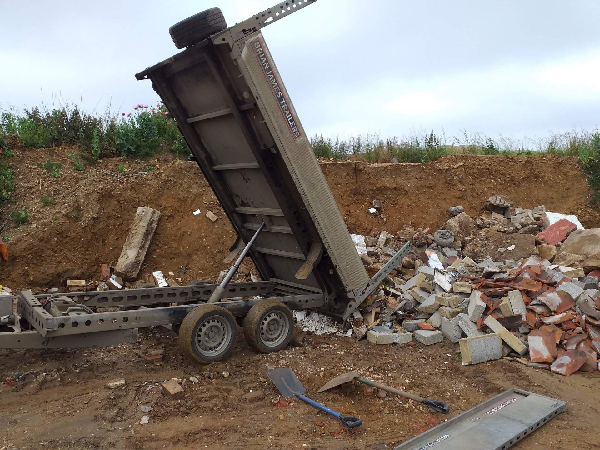 JSC Trailer unloading Norfolk