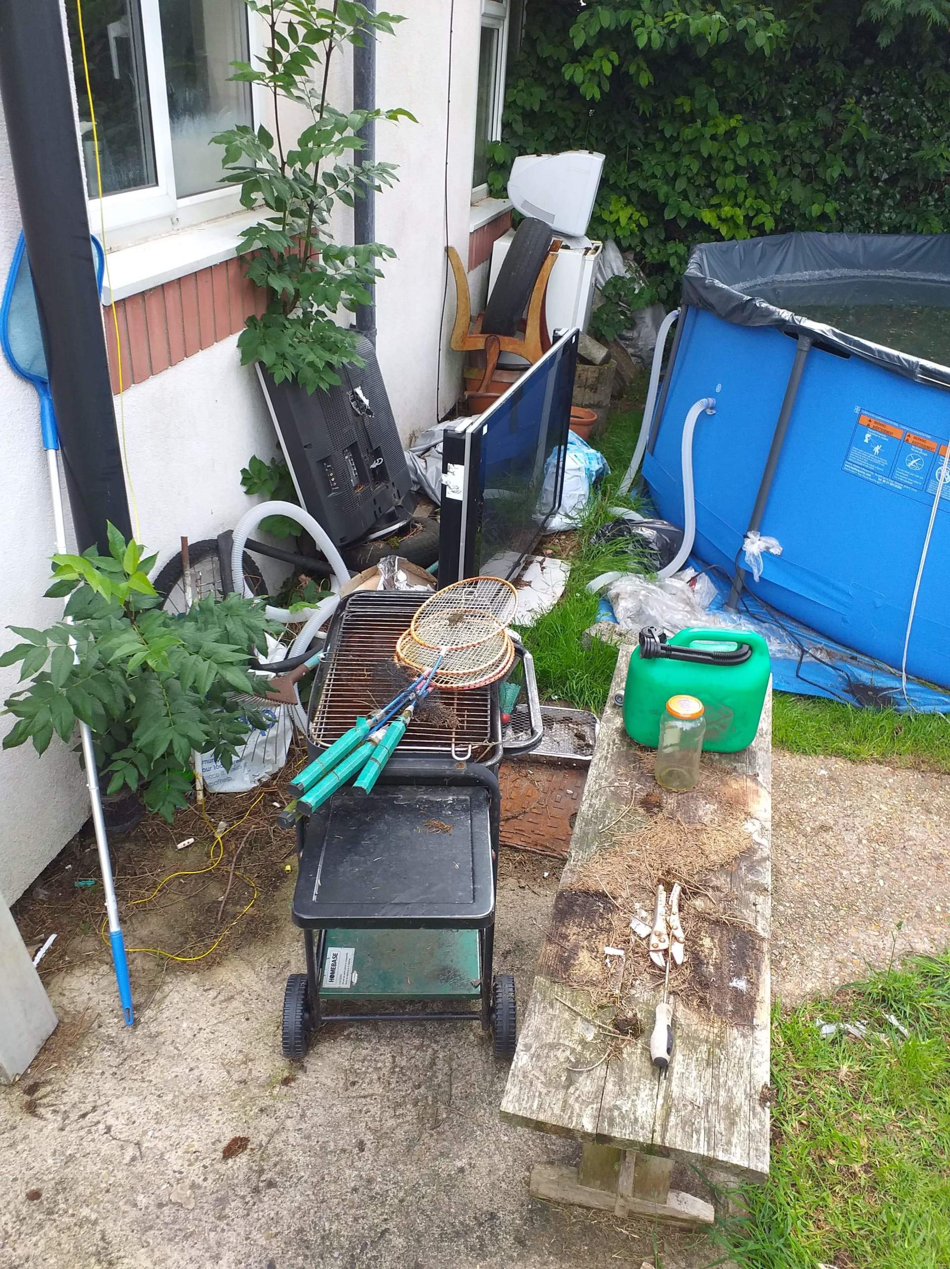 Items out for collection