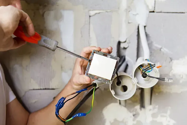 Common Electrical Code Violations in Commercial Settings