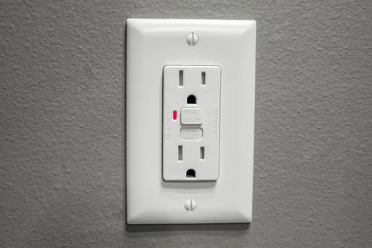Different Types of GFCI Outlets