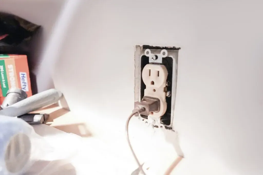 Electrical Code Violations Found During Diagnosis